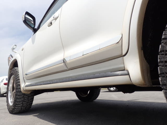 TOYOTA Land Cruiser thumbnail 19