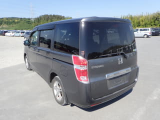 2010 HONDA Step WGN