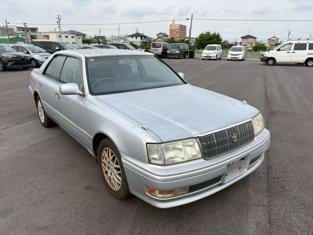 TOYOTA Crown thumbnail 7
