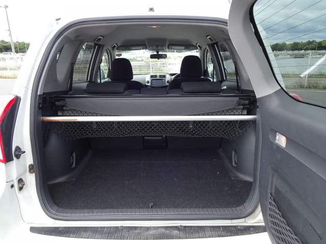 TOYOTA RAV4 thumbnail 28
