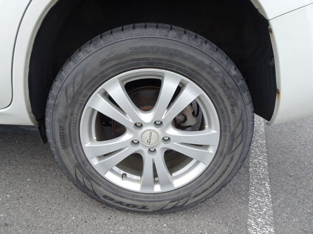 TOYOTA RAV4 thumbnail 10