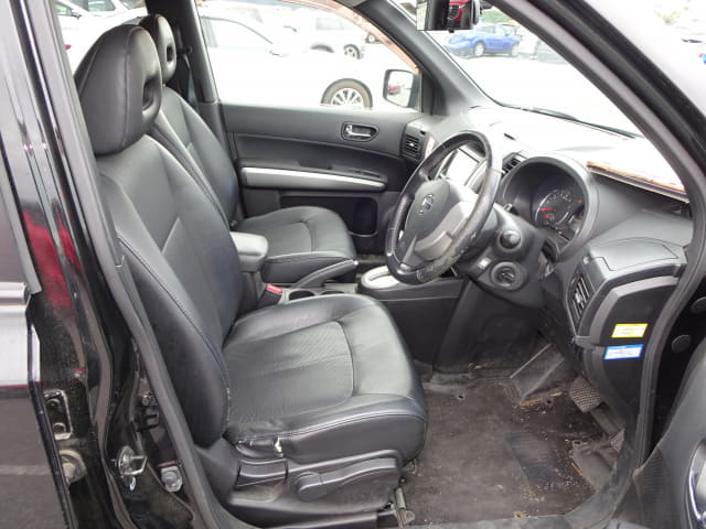 NISSAN X-Trail thumbnail 25