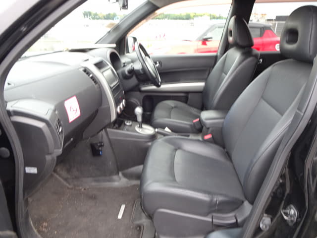 NISSAN X-Trail thumbnail 26