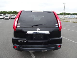 2011 NISSAN X-Trail