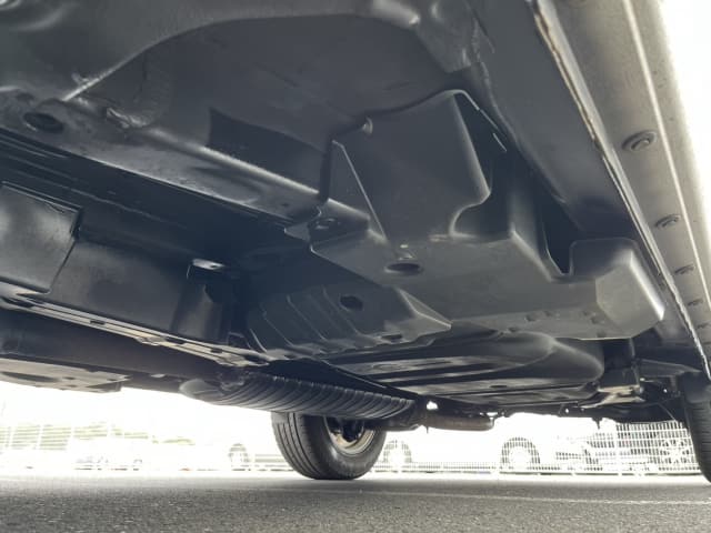TOYOTA RAV4 thumbnail 17