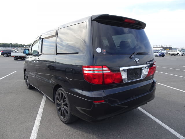 TOYOTA Alphard thumbnail 3