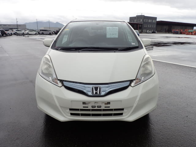 HONDA Fit Hybrid thumbnail 8