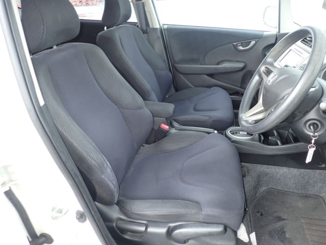 HONDA Fit Hybrid thumbnail 25