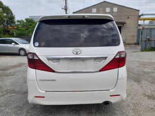 2009 TOYOTA Alphard