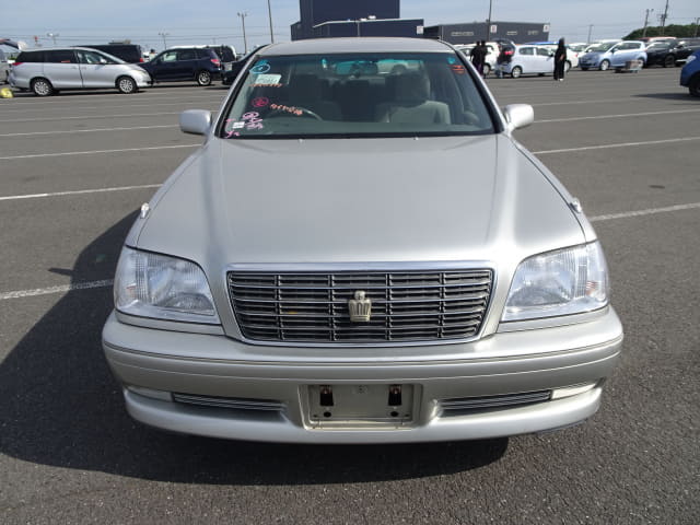 TOYOTA Crown thumbnail 8