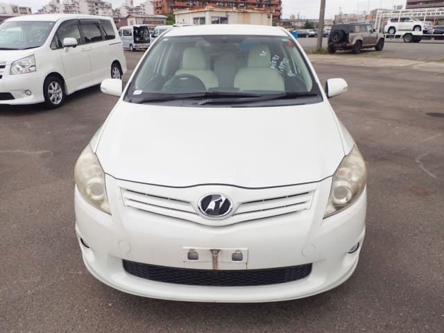 TOYOTA Auris thumbnail 8
