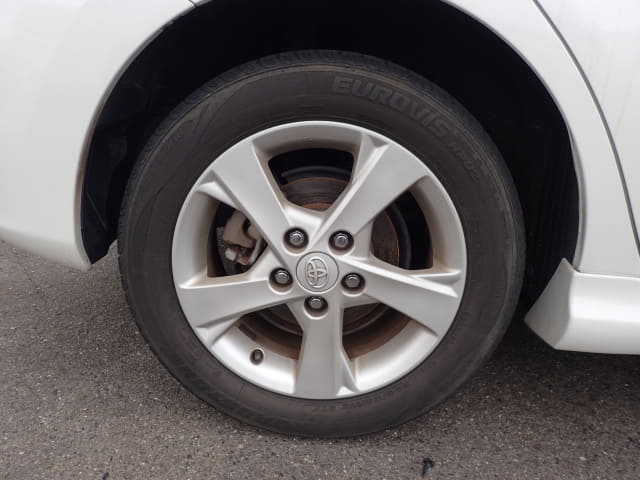 TOYOTA Auris thumbnail 11