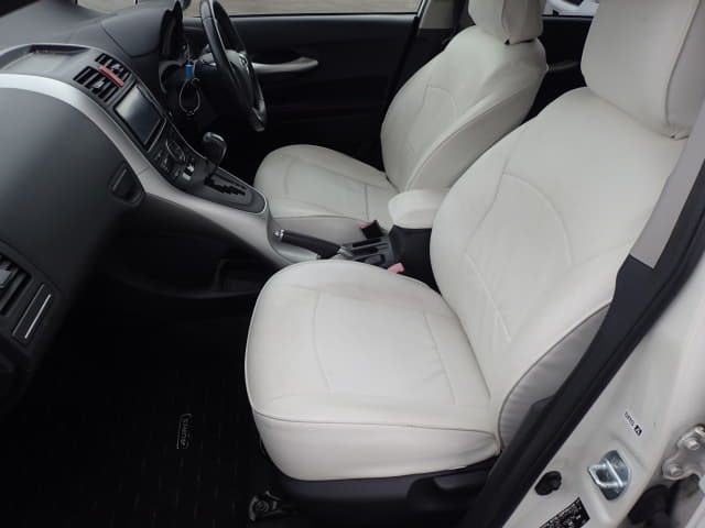 TOYOTA Auris thumbnail 26