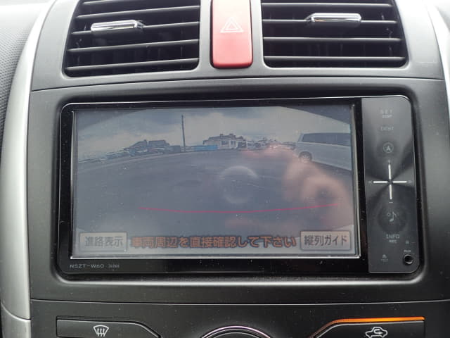 TOYOTA Auris thumbnail 39