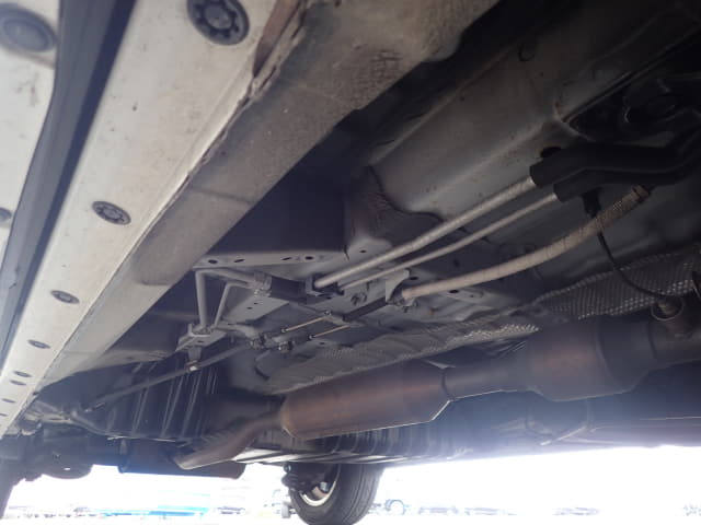 TOYOTA Noah thumbnail 23