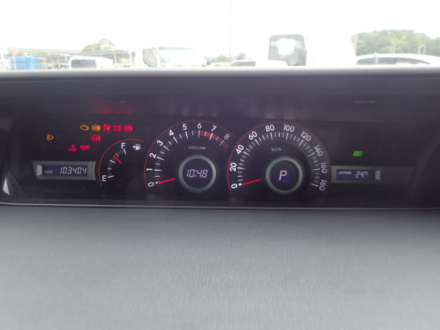 TOYOTA Noah thumbnail 56