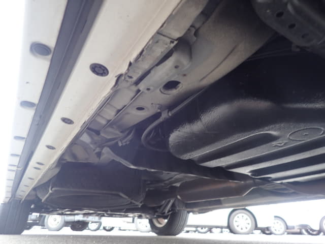 TOYOTA Noah thumbnail 18