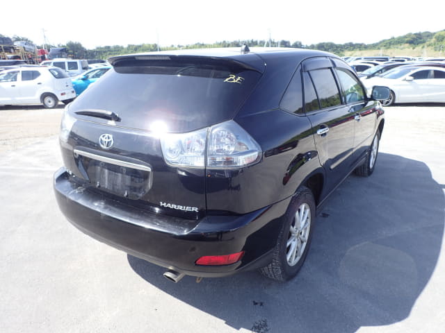 TOYOTA Harrier thumbnail 5