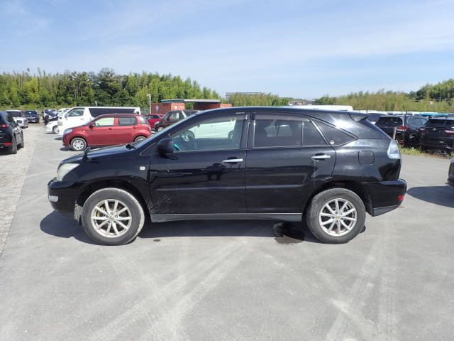 TOYOTA Harrier thumbnail 2