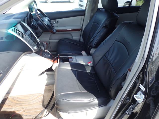 TOYOTA Harrier thumbnail 26