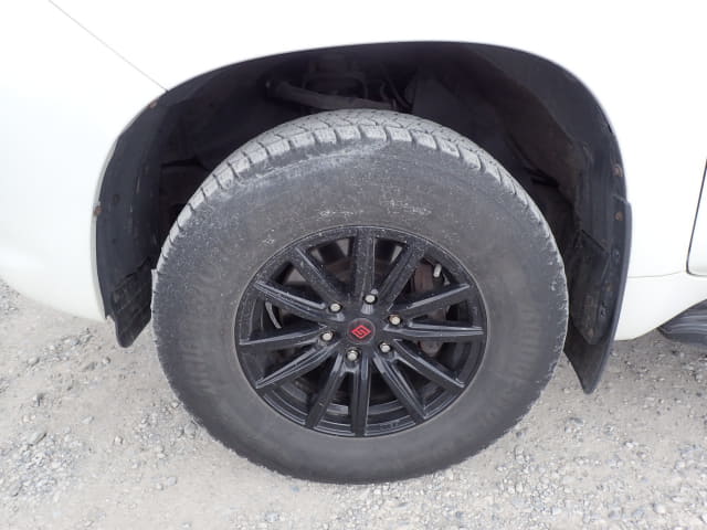TOYOTA Land Cruiser Prado thumbnail 9