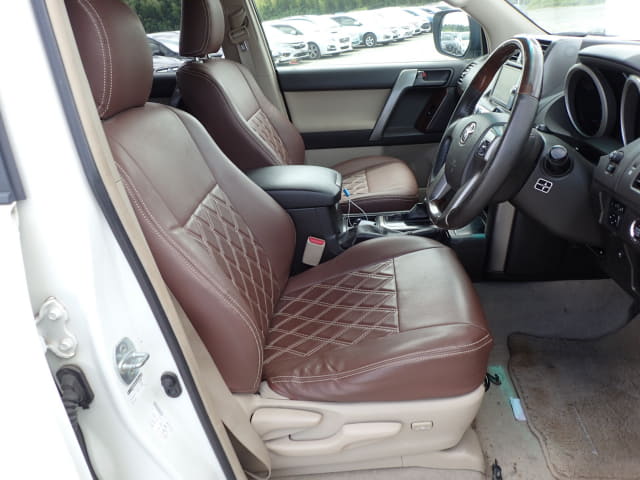 TOYOTA Land Cruiser Prado thumbnail 25