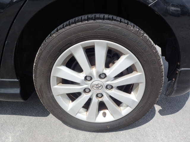TOYOTA Auris thumbnail 10