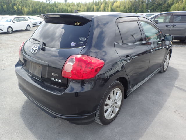TOYOTA Auris thumbnail 5