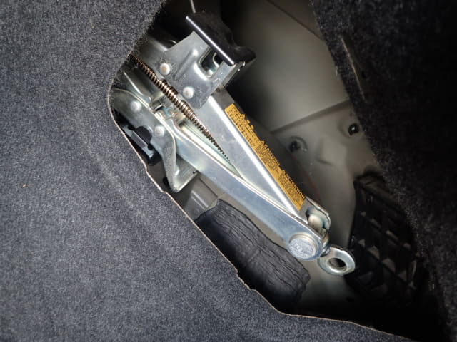 TOYOTA Auris thumbnail 30