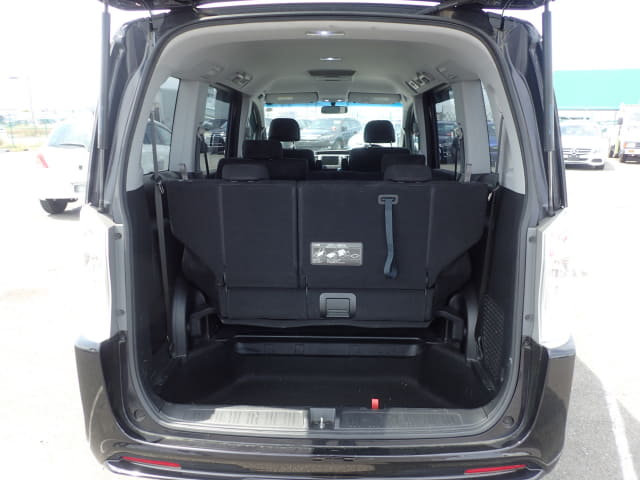 HONDA Step WGN thumbnail 29
