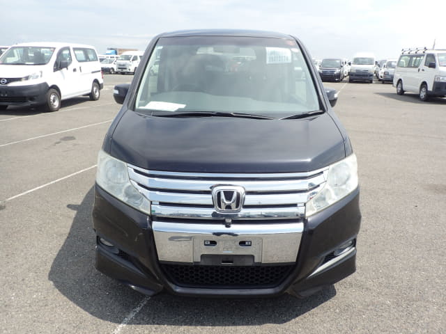 HONDA Step WGN thumbnail 8