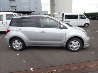 2005 TOYOTA IST