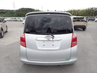2006 TOYOTA Ractis