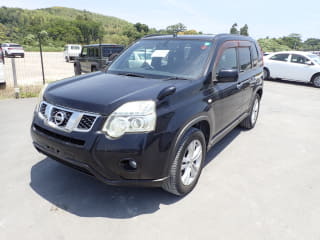 2011 NISSAN X-Trail