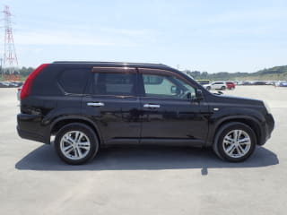 2011 NISSAN X-Trail