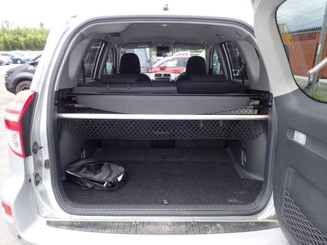 TOYOTA RAV4 thumbnail 28