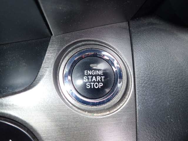 TOYOTA RAV4 thumbnail 38