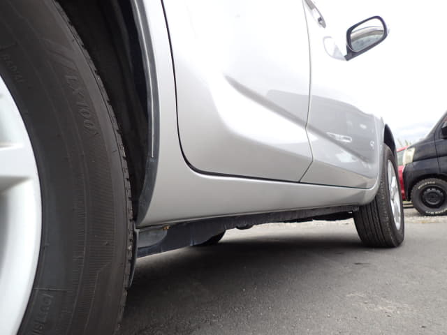 TOYOTA RAV4 thumbnail 21