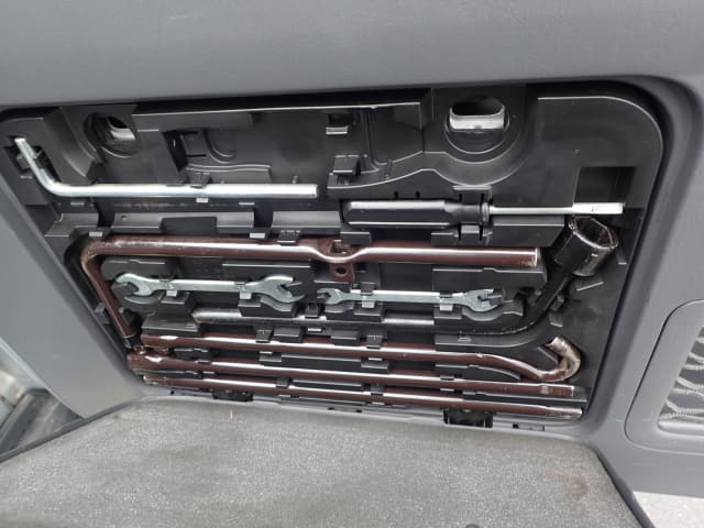 TOYOTA Land Cruiser Prado thumbnail 31