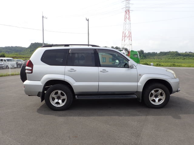 TOYOTA Land Cruiser Prado thumbnail 6