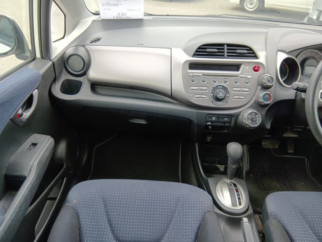 HONDA Fit thumbnail 32