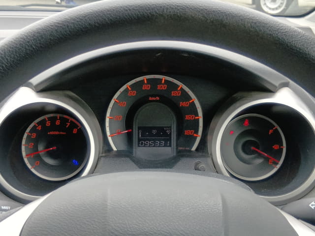 HONDA Fit thumbnail 33