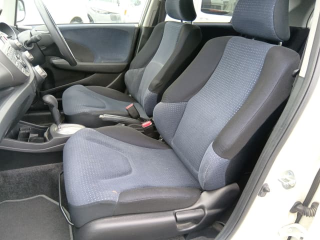 HONDA Fit thumbnail 26