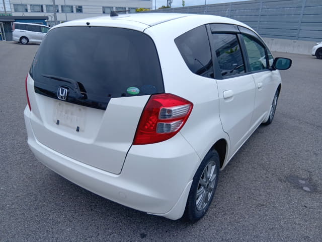 HONDA Fit thumbnail 5