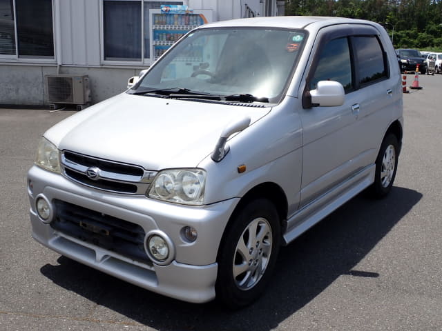 DAIHATSU Terios Kid