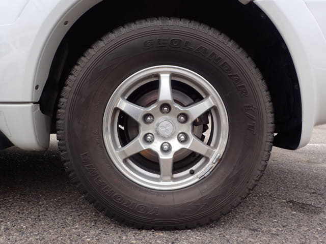 MITSUBISHI Pajero thumbnail 10