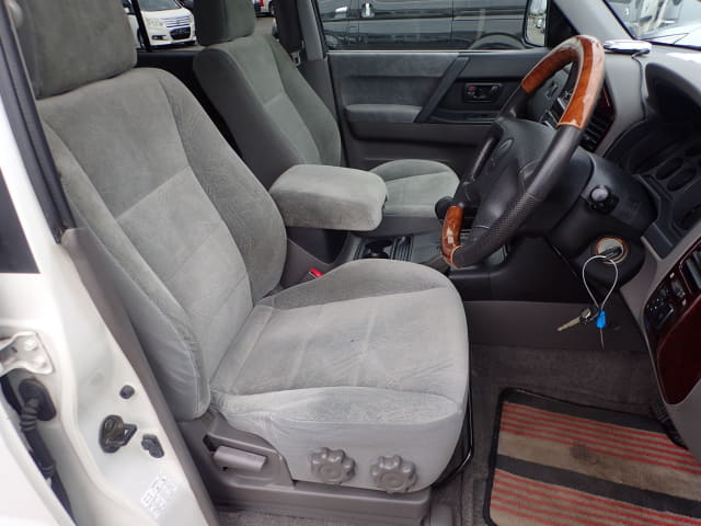 MITSUBISHI Pajero thumbnail 25