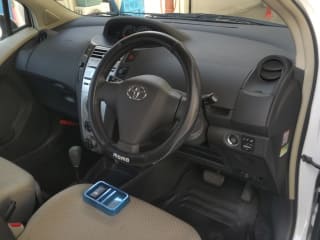 2007 TOYOTA Vitz