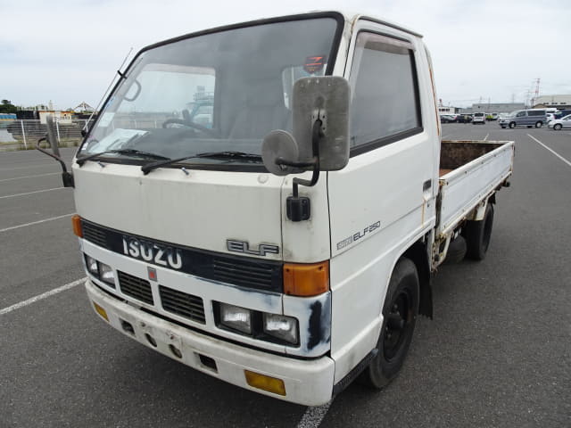 ISUZU Elf Truck