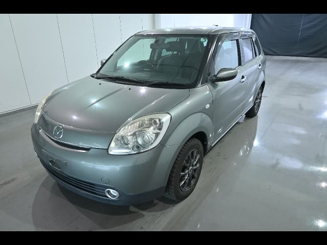 MAZDA Verisa